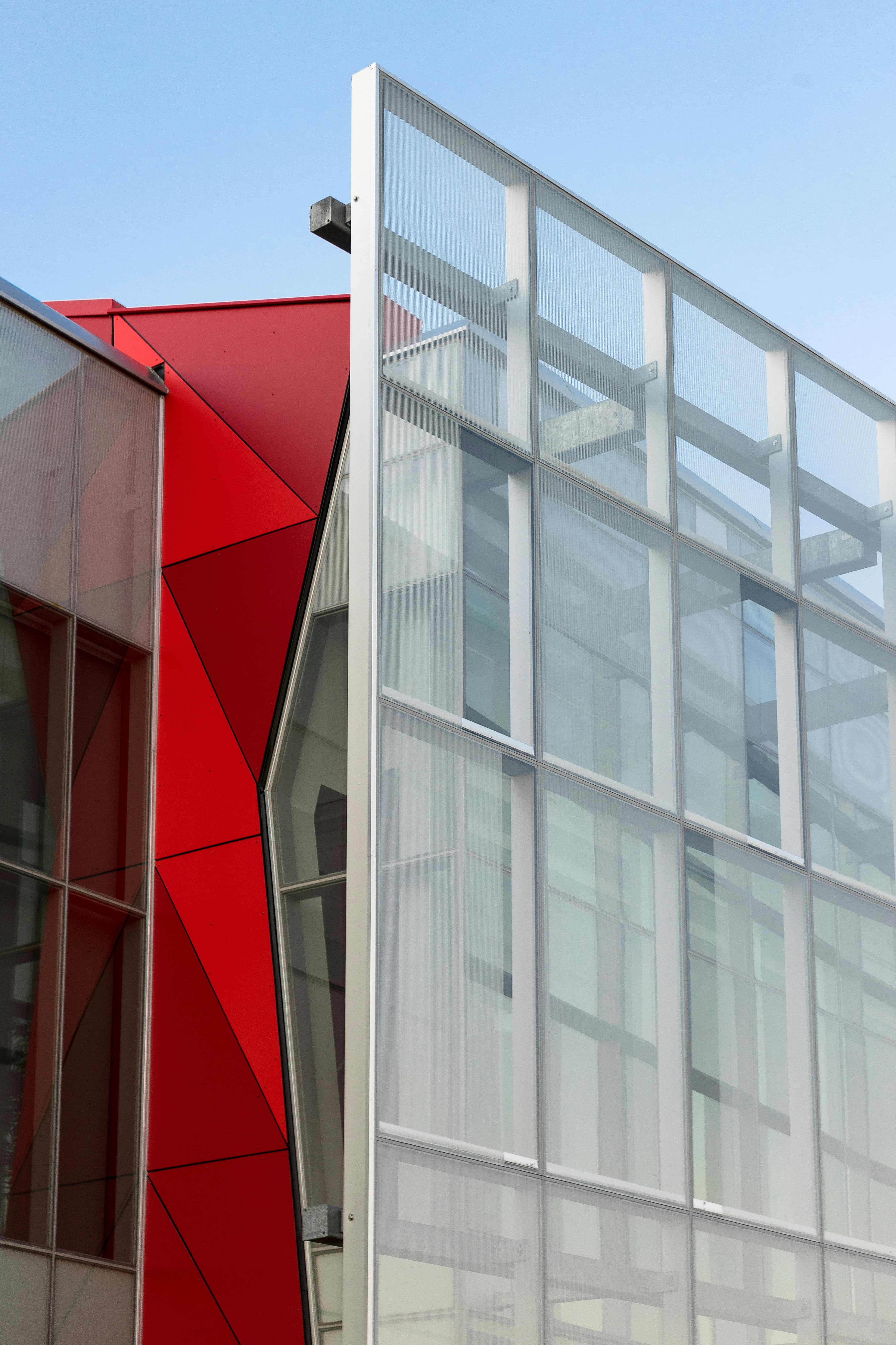 Spider Glazing Service - Alutech Facade Precision Engineering India