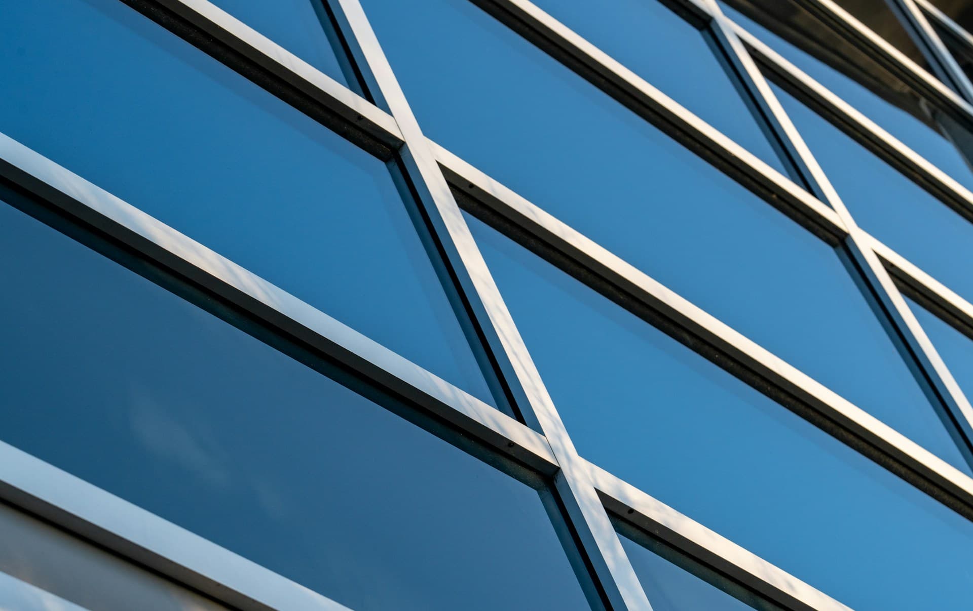 High Quality Structural Glazing Installation Mumbai